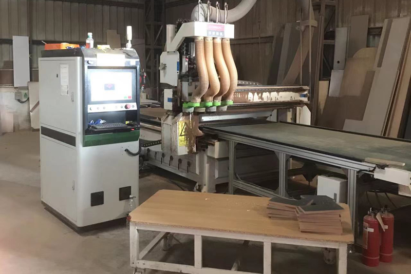 數控開料機